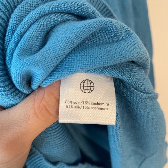 Sweat FROM FUTURE - Picture 3 of 4